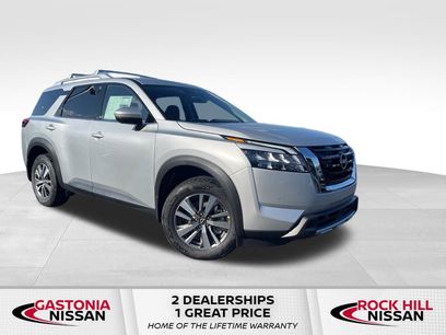 New 2025 Nissan Pathfinder SL