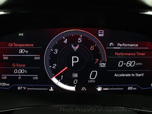 Used 2021 Chevrolet Corvette Stingray Premium Conv w/ Z51 Performance Package image 27