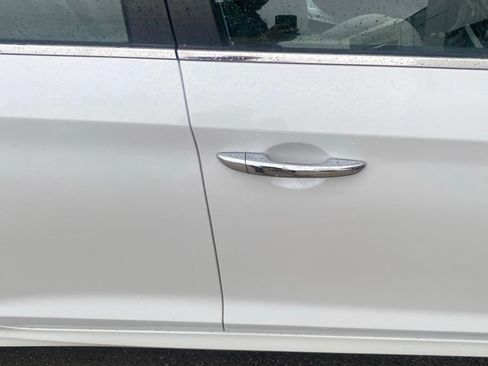 Used 2018 Hyundai Sonata SEL w/ Winter Weather Package FWD image 6