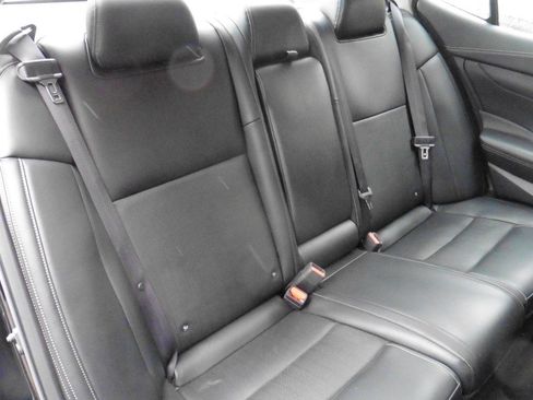 Used 2023 Nissan Maxima SL FWD image 15
