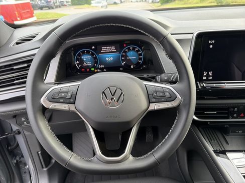 New 2026 Volkswagen Atlas Cross Sport SE FWD image 24