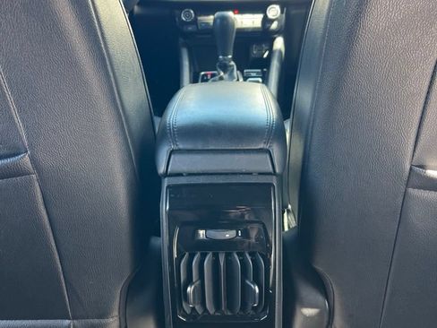 Certified 2024 Jeep Compass Latitude AWD/4WD image 25