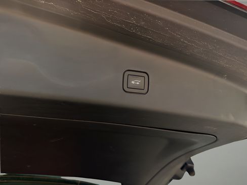 Used 2026 Cadillac Vistiq Sport w/ LPO, Floor Liner Package AWD/4WD image 28