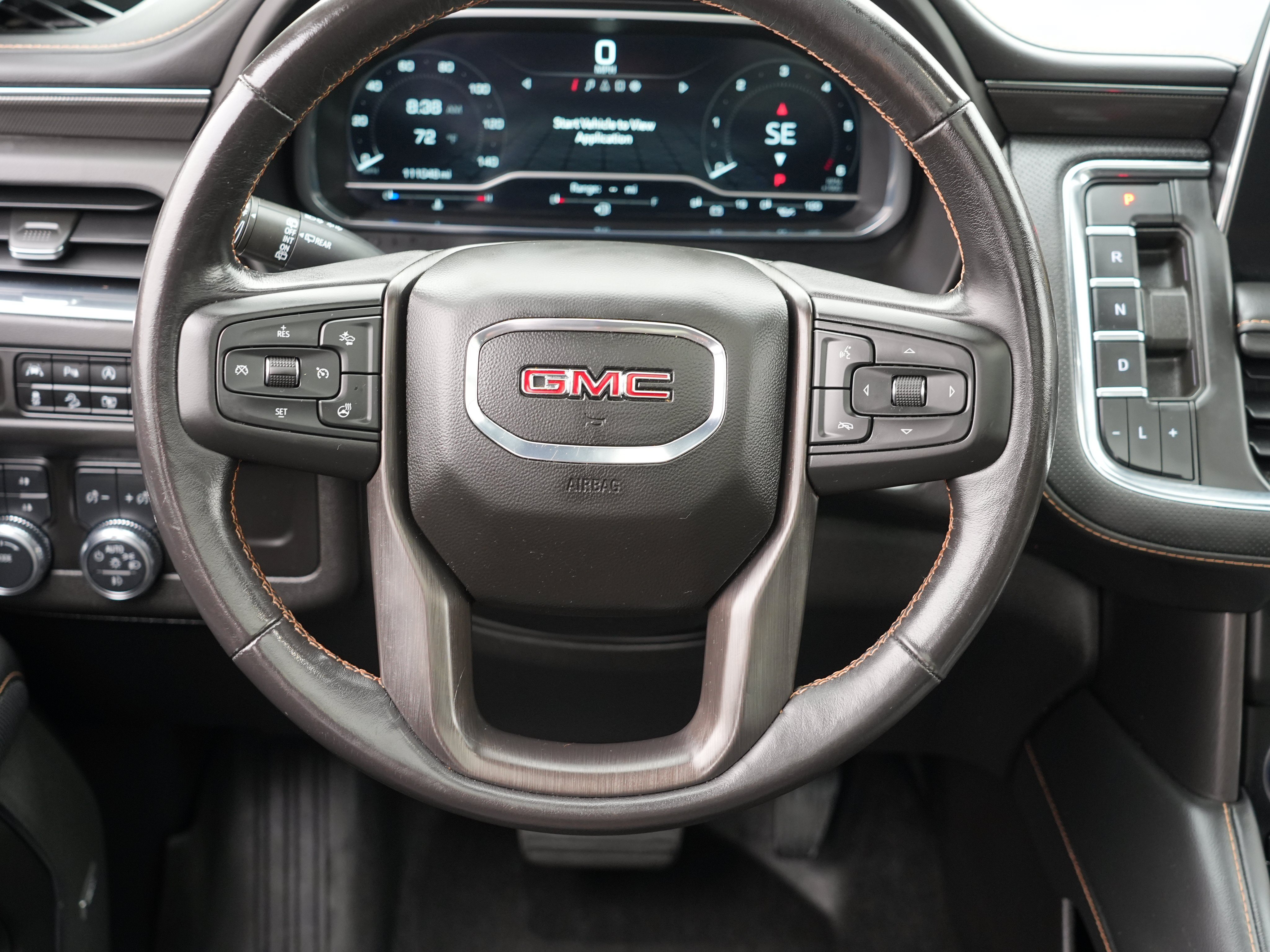 Used 2023 GMC Yukon XL AT4 w/ AT4 Premium Package AWD/4WD image 22