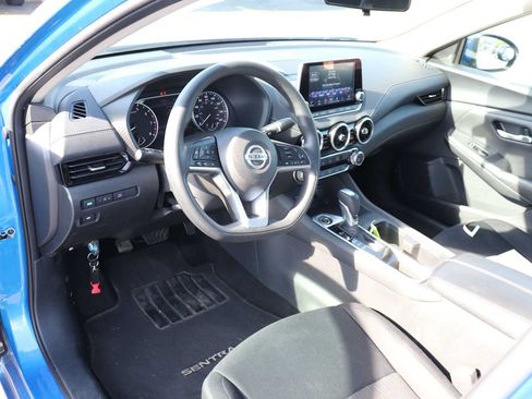 Used 2023 Nissan Sentra SV FWD image 10