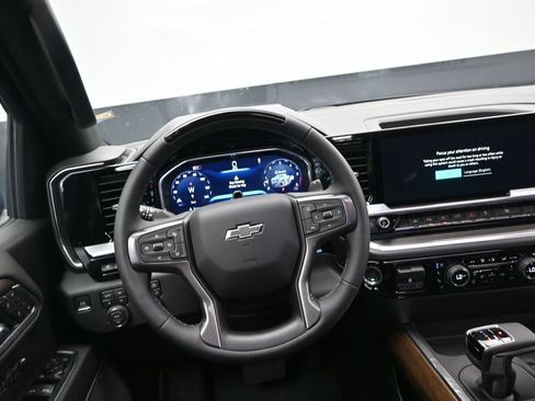 New 2026 Chevrolet Silverado 1500 High Country w/ High Country Premium Package AWD/4WD image 33