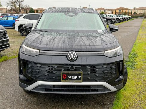 New 2026 Volkswagen Tiguan S image 4