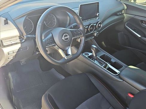 Used 2024 Nissan Sentra SR image 10