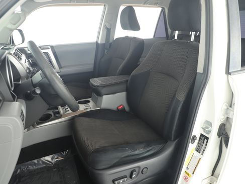 Used 2010 Toyota 4Runner SR5 image 12