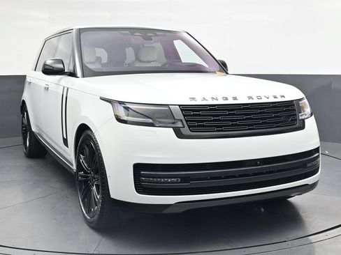 Used 2023 Land Rover Range Rover Long Wheelbase SE AWD/4WD image 10