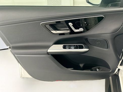 Certified 2026 Mercedes-Benz GLC 43 AMG 4MATIC image 23