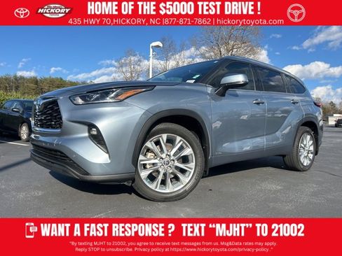 Used 2022 Toyota Highlander Limited image 1
