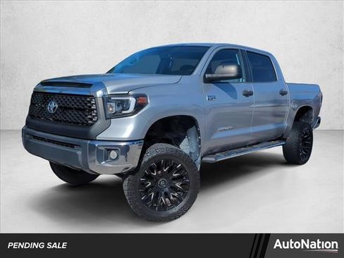 Used 2016 Toyota Tundra SR5 w/ SR5 Upgrade Package image 1