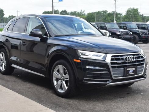 Used 2019 Audi Q5 2.0T Premium Plus w/ Premium Plus Package AWD/4WD image 14