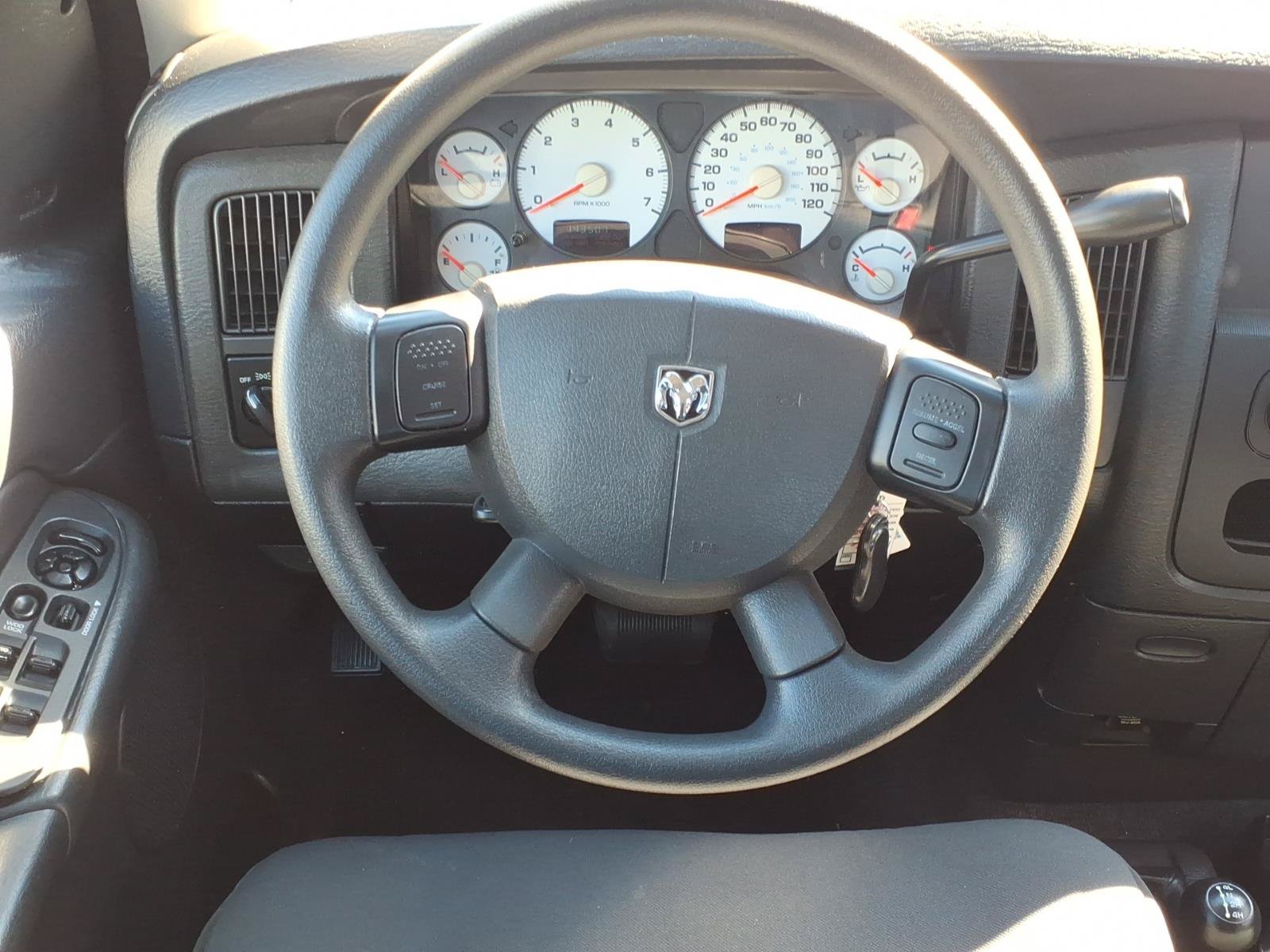 Used 2005 Dodge Ram 1500 Truck SLT AWD/4WD image 6