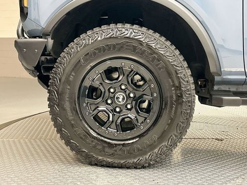 Used 2024 Ford Bronco Wildtrak image 5