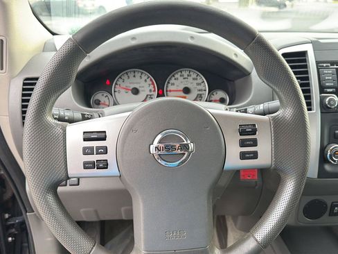 Used 2017 Nissan Frontier Desert Runner RWD image 19