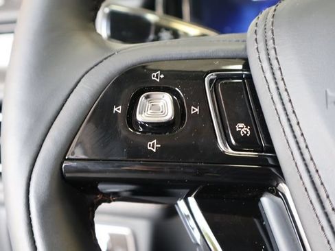 New 2026 Lincoln Aviator 2WD image 27