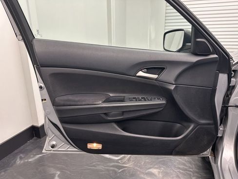Used 2010 Honda Accord LX image 15