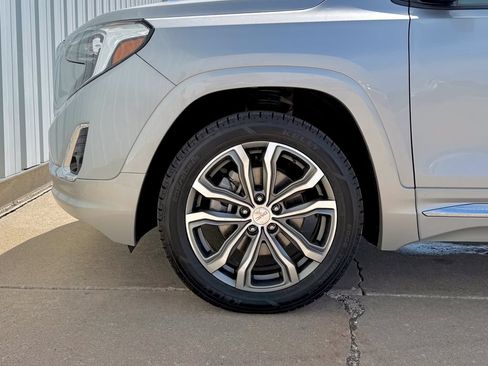 Used 2019 GMC Terrain Denali AWD/4WD image 38