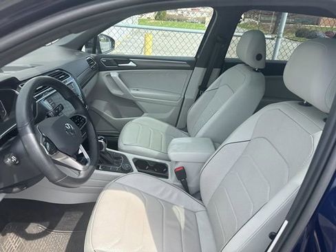 Used 2024 Volkswagen Tiguan SEL R-Line image 25