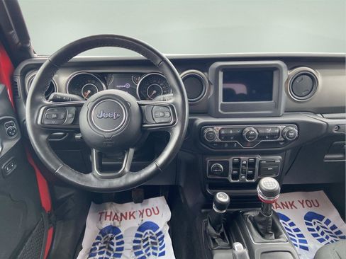 Used 2022 Jeep Gladiator Sport AWD/4WD image 19