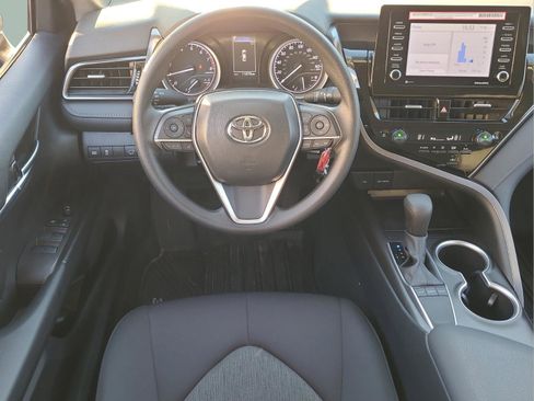 Used 2024 Toyota Camry LE image 12
