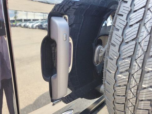 Used 2025 Ford Bronco Big Bend AWD/4WD image 8