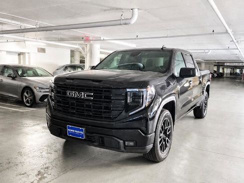 Used 2023 GMC Sierra 1500 Elevation RWD image 1