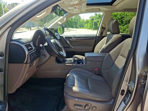 Used 2022 Lexus GX 460 Premium AWD/4WD image 16