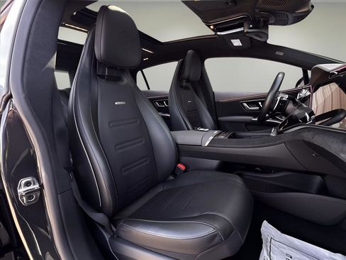 Used 2024 Mercedes-Benz EQS AMG 4MATIC image 19