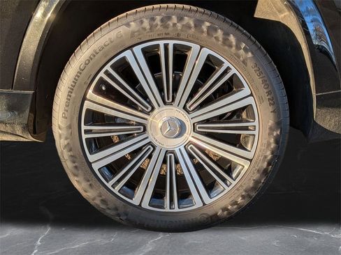 Used 2021 Mercedes-Benz Maybach GLS 600 Maybach GLS 600 image 34