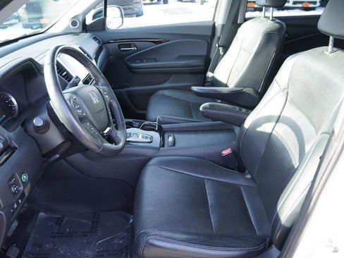 Used 2018 Honda Pilot Elite image 15