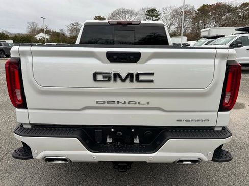 Used 2025 GMC Sierra 1500 Denali Ultimate image 5