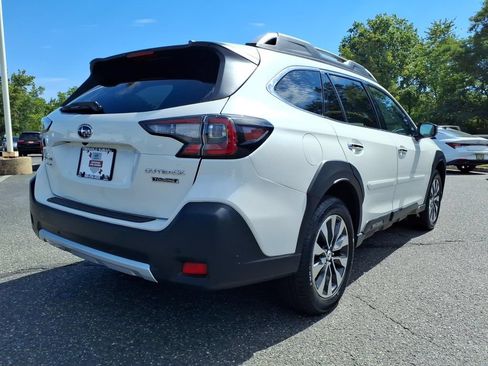 Certified 2023 Subaru Outback Touring AWD/4WD image 20