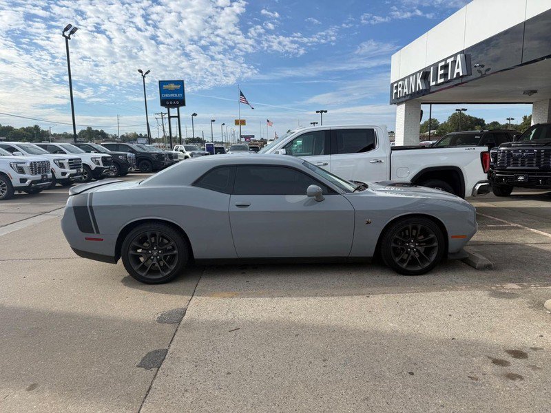 Used 2021 Dodge Challenger R/T Scat Pack w/ Shaker Package RWD image 3
