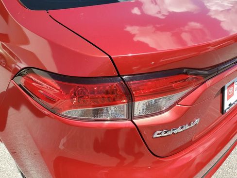 Certified 2021 Toyota Corolla LE image 15