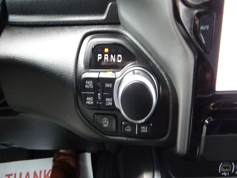 Certified 2025 RAM 1500 Big Horn AWD/4WD image 43