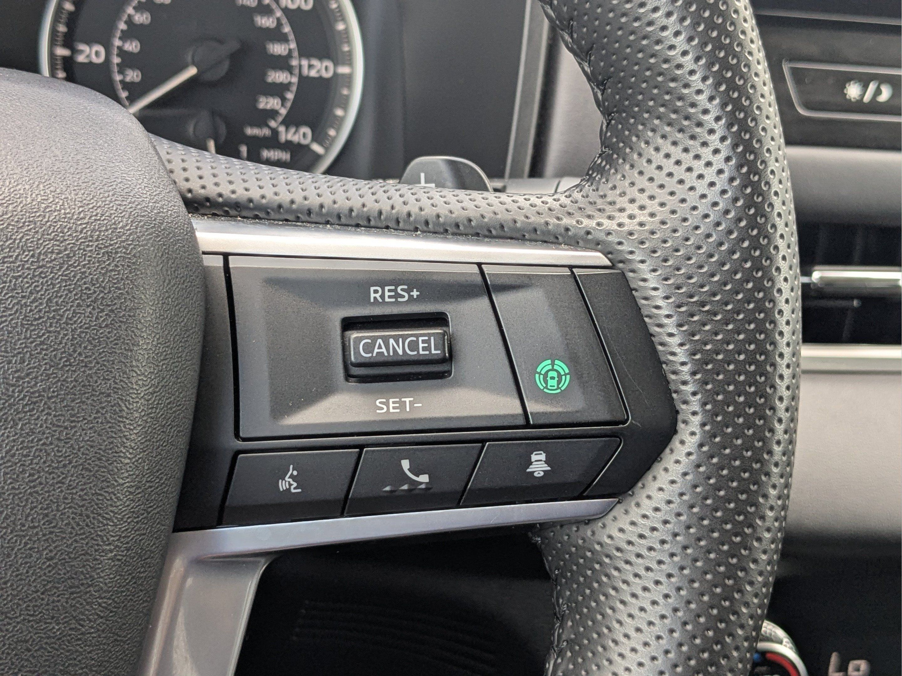 Used 2025 Mitsubishi Outlander SE FWD image 27