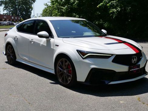 Used 2025 Acura Integra Type S FWD image 4