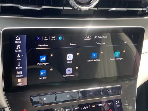 New 2024 Maserati Grecale GT image 28