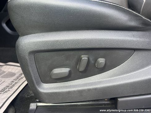 Used 2015 Chevrolet Tahoe LTZ image 26