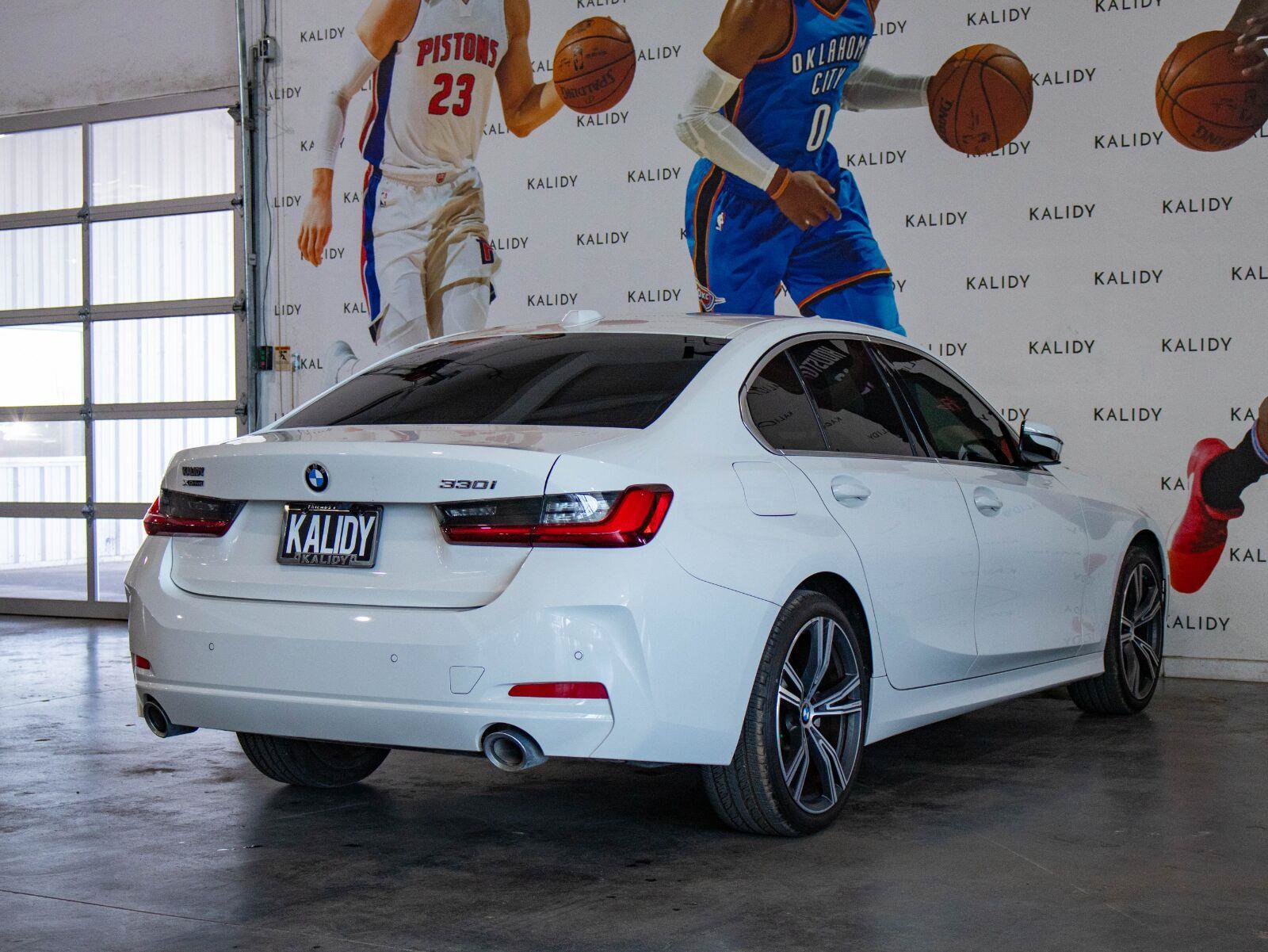 Used 2024 BMW 330i xDrive Sedan w/ Convenience Package AWD/4WD image 26