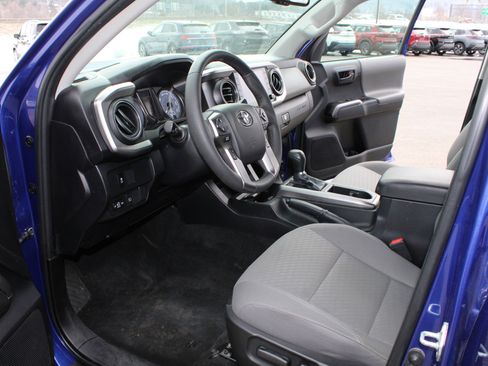 Used 2023 Toyota Tacoma SR5 image 14