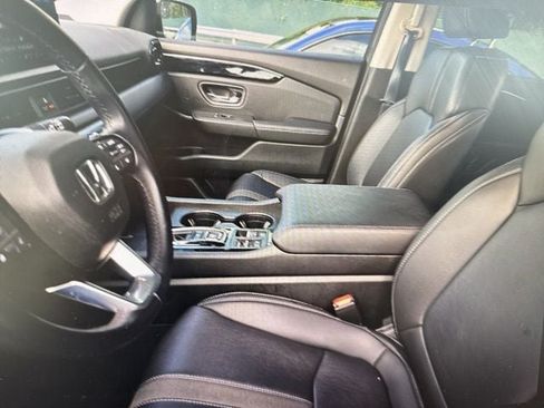 Used 2023 Honda Pilot EX-L image 7
