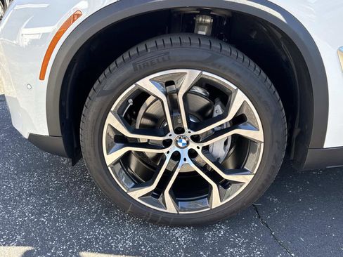 Certified 2025 BMW X5 sDrive40i w/ Parking Assistance Package image 10