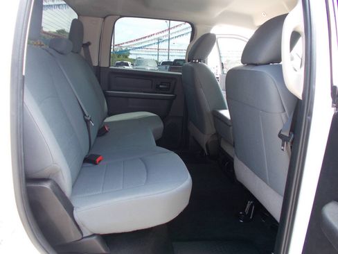 Used 2018 RAM 1500 Tradesman w/ Popular Equipment Group RWD image 8