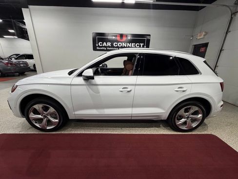 Used 2021 Audi Q5 Prestige w/ Prestige Package AWD/4WD image 17