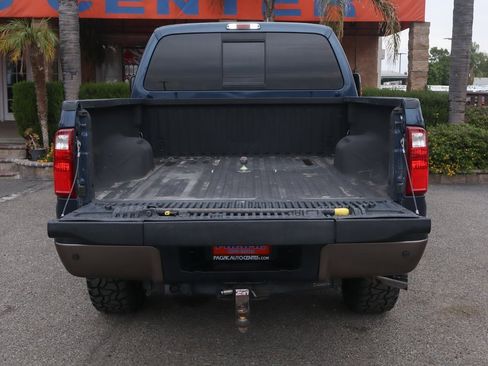 Used 2016 Ford F350 King Ranch w/ King Ranch w/Chrome Package image 8