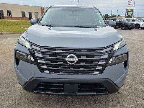 New 2026 Nissan Rogue SV FWD image 2